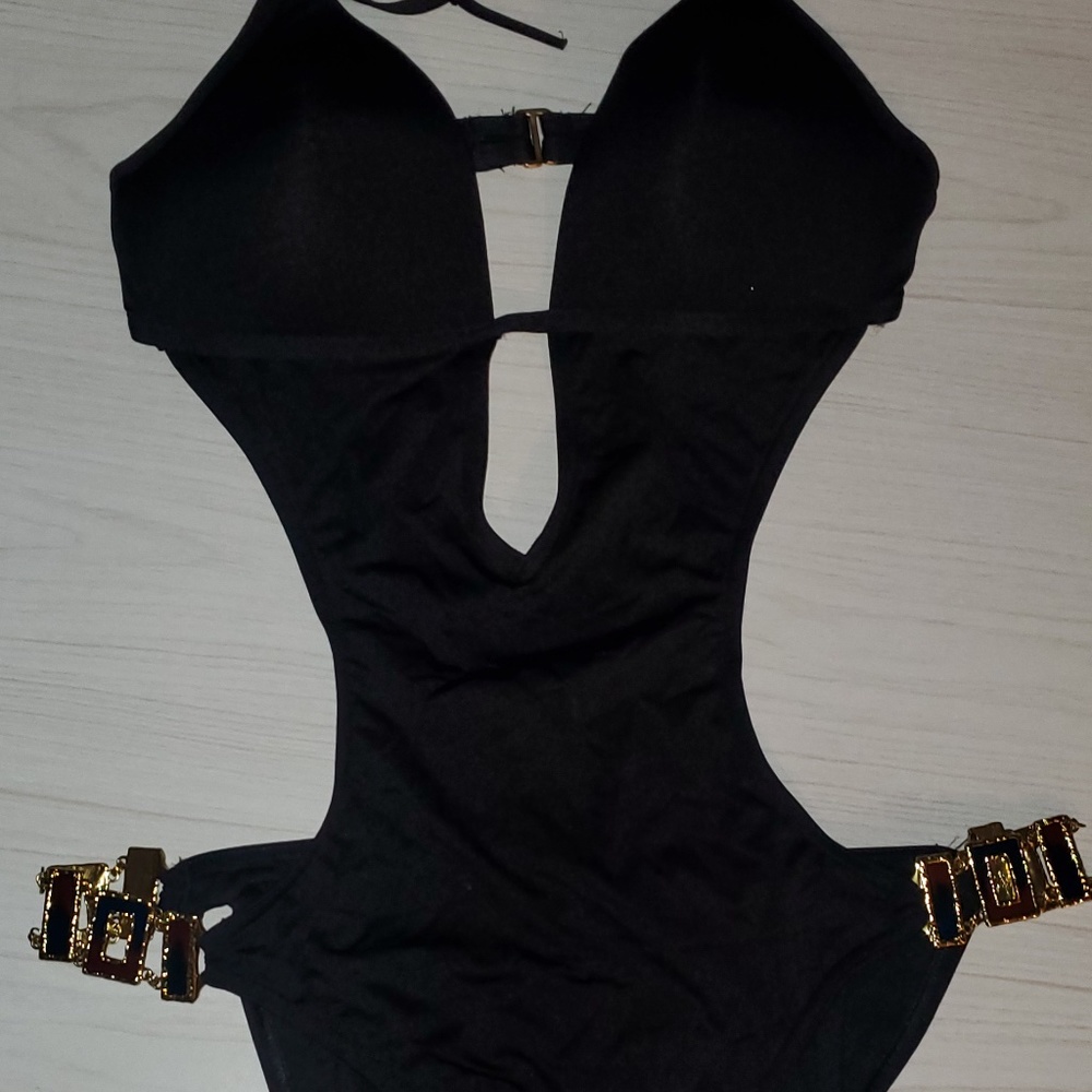 Victoria’s Secret monokini